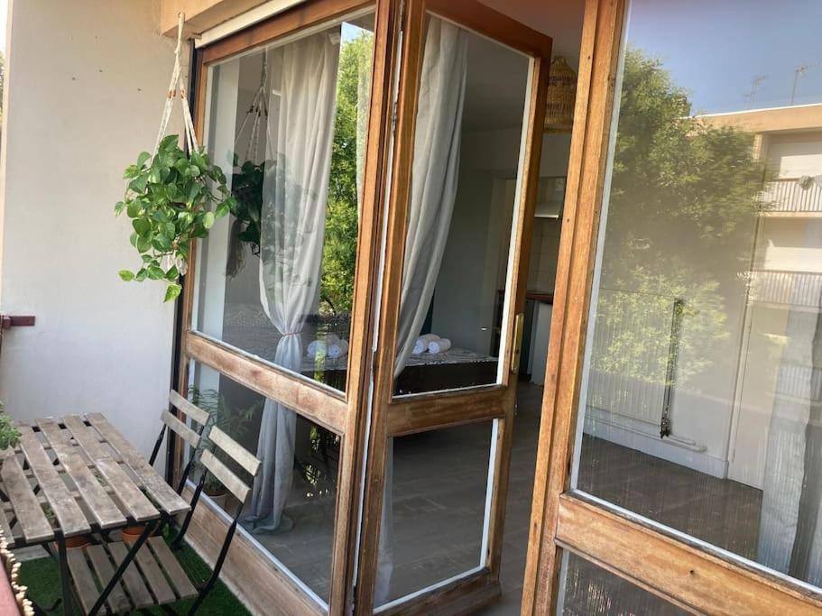 Cozy Studio With Balcony And Free Parking エクス＝アン＝プロヴァンス エクステリア 写真